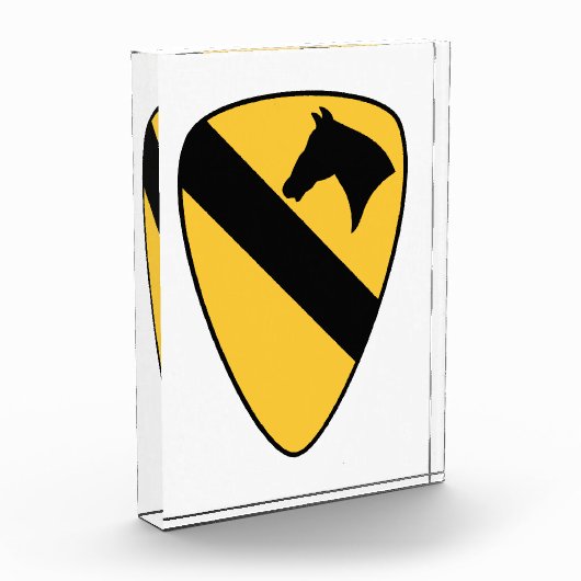 Patriotischer Patch der ersten Cavalry Division Fotoblock (Links)