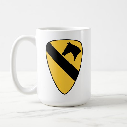 Patriotischer Patch der ersten Cavalry Division Kaffeetasse (Links)