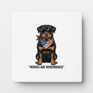 Patriotischer Rottweiler-Held-Hund Vintage-Design_ Fotoplatte