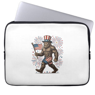 Patriotischer Sasquatch Feuerwerk Vintage Gravur D Laptopschutzhülle