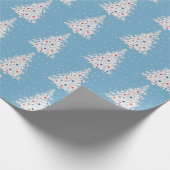 Patriotischer Weihnachtsbaum mit Schneeflocken Geschenkpapier (Ecke)