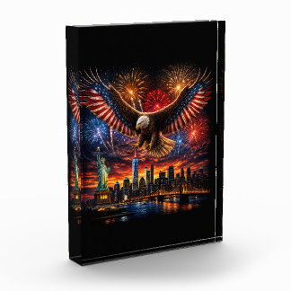 Patriotischer Weißkopfseeadler Feuerwerk New Yorke Fotoblock