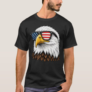 Patriotischer Weißkopfseeadler mit amerikanischer T-Shirt