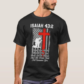 Patriotisches amerikanisches Flag-Feuerwehrkreuz C T-Shirt