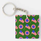 Patriotisches amerikanisches Flaggenmuster auf grü Schlüsselanhänger (Vorderseite)