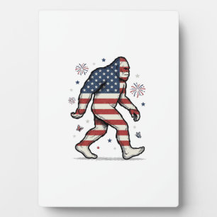 Patriotisches Bigfoot-Vintage-Stickerei-Shirt-Desi Fotoplatte