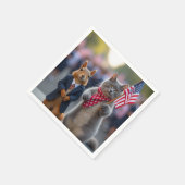 Patriotisches Eichhörnchen und Katze Serviette (Ecke)