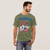 Patriotisches Hühnchen Merica 4. Juli Biertag T-Shirt (Vorne ganz)