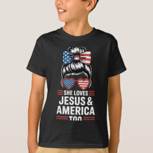 Patriotisches Mädchen liebt Jesus und Amerika auch T-Shirt