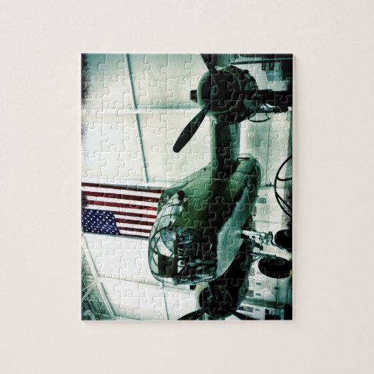 Patriotisches militärisches Flugzeug des Zweiten W Puzzle (Vertikal)