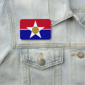 Patriotisches Namensschild mit der Flagge von Dall (Beispiel)