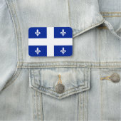 Patriotisches Namensschild mit der Flagge von Queb (Beispiel)