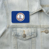 Patriotisches Namensschild mit der Flagge von Virg (Beispiel)