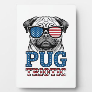 Patriotisches Pug Vintage-Stickerei-Shirt-Design_1 Fotoplatte