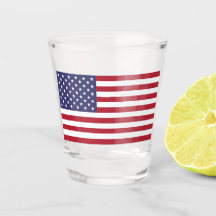 Patriotisches Schießglas mit der Flagge der USA