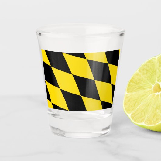 Patriotisches Schießglas mit Münchner Flagge Schnapsglas (Vorderseite)