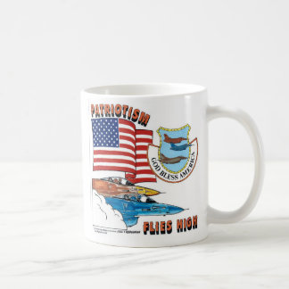 Patriotismus fliegt hoch kaffeetasse