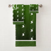 Patrisches Muster mit Monogramm auf grünem Farbver Badhandtuch Set (Insitu)