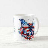 Patrotische Schmetterlinge USA Flag 4. Juli Kaffeetasse (VorderseiteRechts)