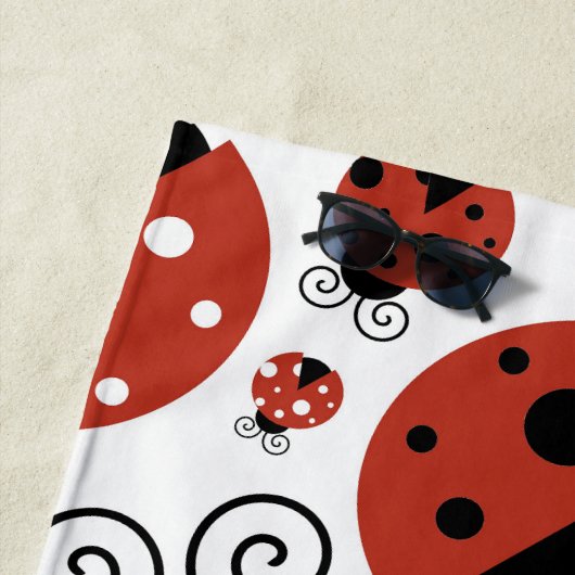 Pattern Of Ladybugs, Red Ladybugs, Your Name Strandtuch (Beispiel)