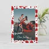 Pattern Red Hearts Valentins Foto Holiday Card Dankeskarte (Stehend Vorderseite)