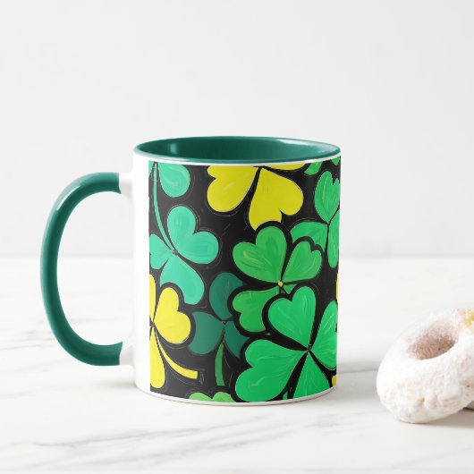 Pattern St. Patrick's Day Clovers Tasse (Mit Donut)
