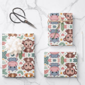 Patterned design featuring cartoon animals  geschenkpapier set