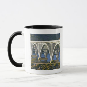 Patterson Memorial Bridge Autobahn 101 über Tasse