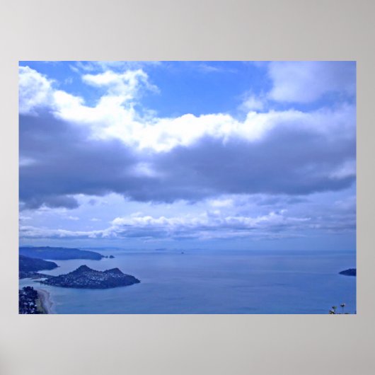 Pauanui Blick von Norden auf den Berg Paku Poster (Vorne)