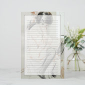 Paulette-Lesung, die auf ihrem Spielzeug-Hund Briefpapier (Stehend Vorderseite)