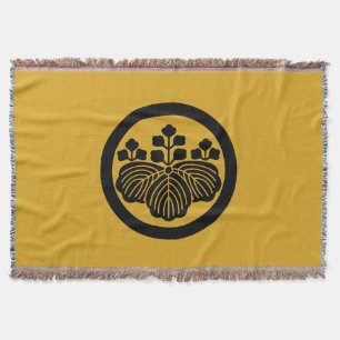 Paulownie mit 5&3 Blüten im Kreis Decke