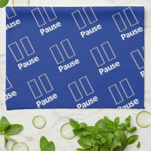 Pause Blue Kitchen Handtuch (Gefaltet)