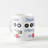 Pause, Play, Stop Tasse (Vorderseite Links)