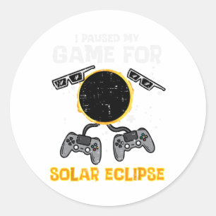 Paused My Game Solar Eclipse 2024 Gaming Gamer Men Runder Aufkleber