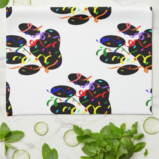 Paw druckt Confetti und Party Streamer Muster Handtuch (Gefaltet)