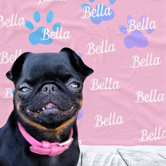 Paw druckt Personalisierten weiblichen Hundenamen Fleecedecke