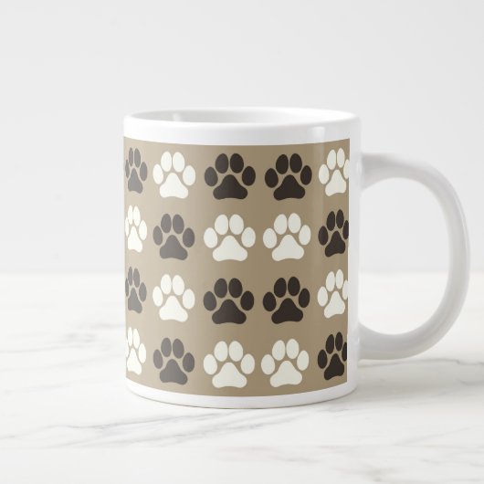 Paw Print Pattern Earthy Sand Jumbo-Tasse (Rechts)