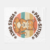 Paw-Sitive Vibes Only meditierende Katze Retro-Des Fleecedecke (Vorderseite (Horizontal))