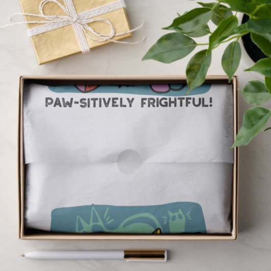 Paw-sitively Frightful | Monstrous Cats Halloween Seidenpapier (Geschenk)