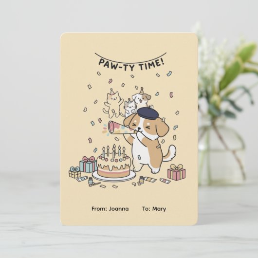 Paw-ty Time! Cute Dog & Cats Joyful Birthday Card (Stehend Vorderseite)