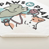 Paws and Play – Adorable Cat Illustration Sherpadecke (3/4)