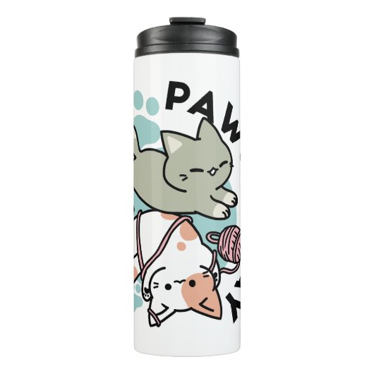 Paws and Play – Adorable Cat Illustration Thermosbecher (Vorderseite)
