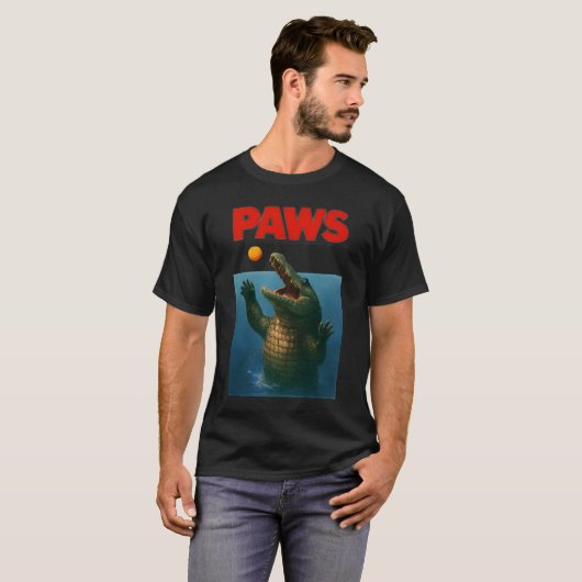PAWS Crocodile Parody – Funny Movie Spoof Design T-Shirt (Vorne ganz)