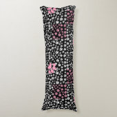 Paws Printmuster NS 01b. Black BG Seitenschläferkissen (Vorderseite Vertikal)