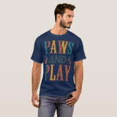 Paws und Play. T-Shirt (Vorne ganz)