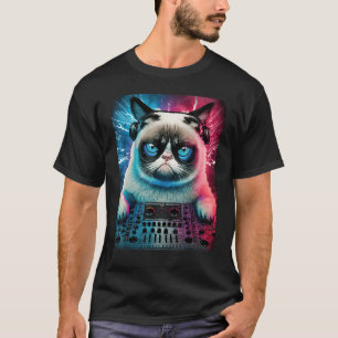 Pawsome Beats DJ Cat Spinning Feline Grooves T-Shirt