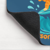 Pawsome Waves Surfen Orange Katze Mauspad (Ecke)