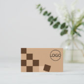 Pbeige und Braun mit Coolen Logos Visitenkarte (Stehend Vorderseite)