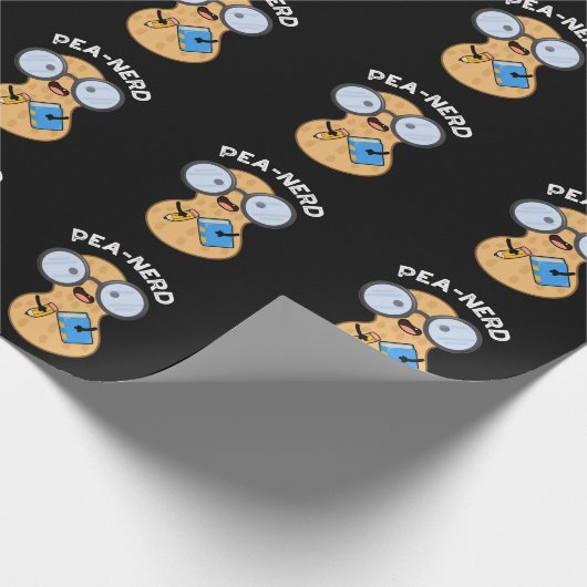 Pea-Nerd Funny Nerd Peanut Pun Dark BG Geschenkpapier (Ecke)