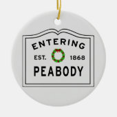 Peabody, MA Holiday Wreath Keramik Ornament (Vorne)